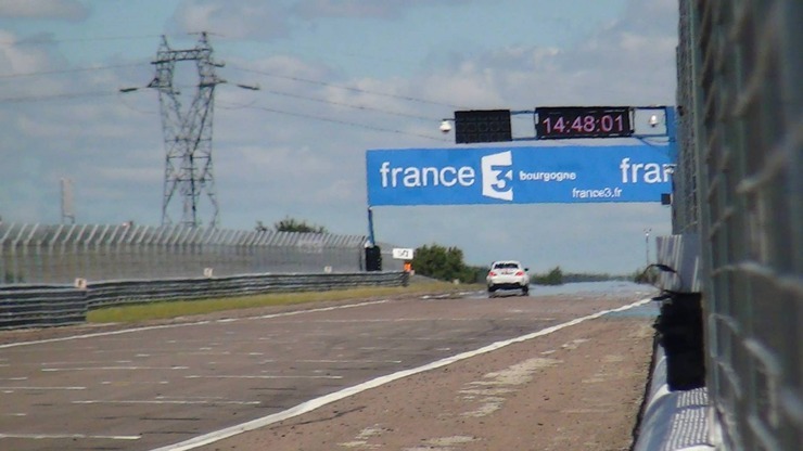 000_1077157_683805654979540_792880462_o.jpg