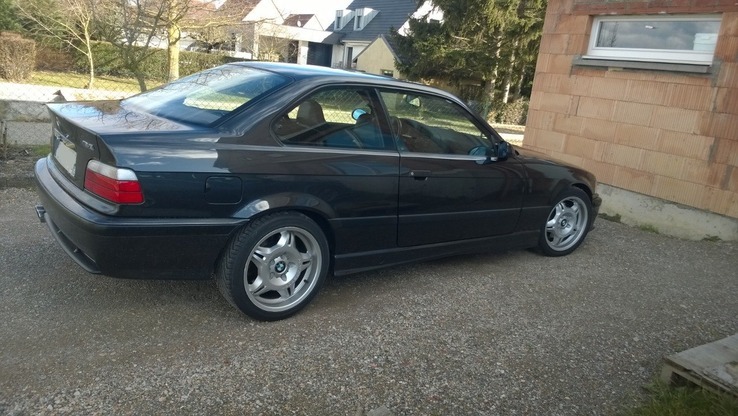 BMW M3 3.0 E36