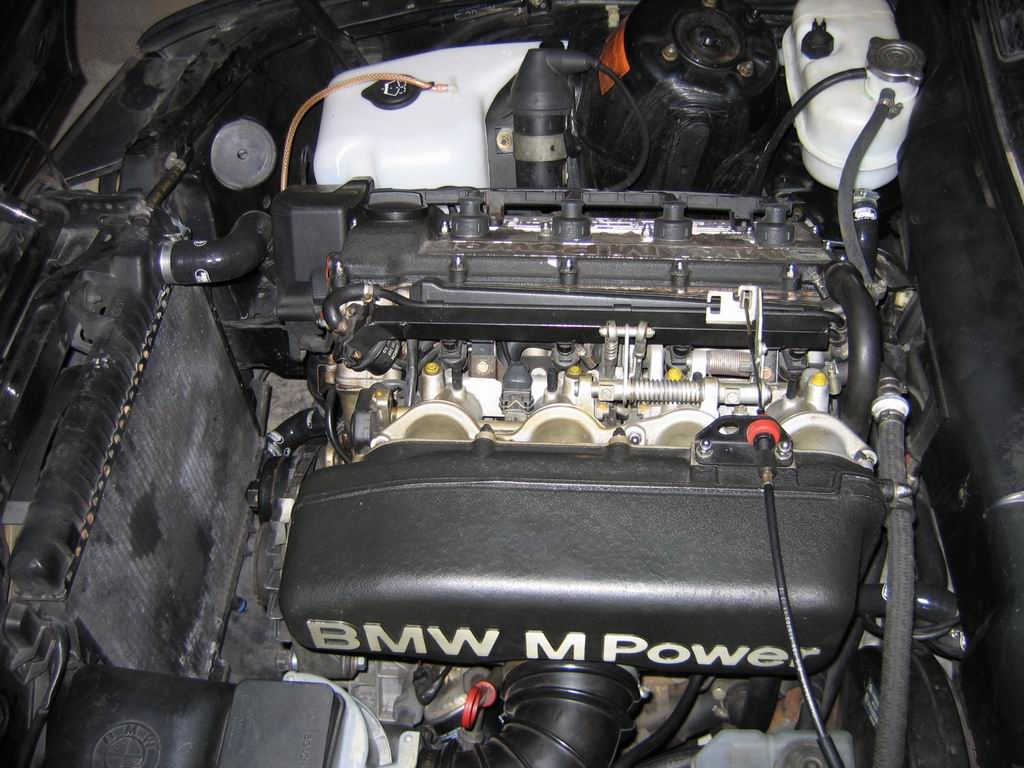 img-193987-19-1414443862-s14-04.jpg