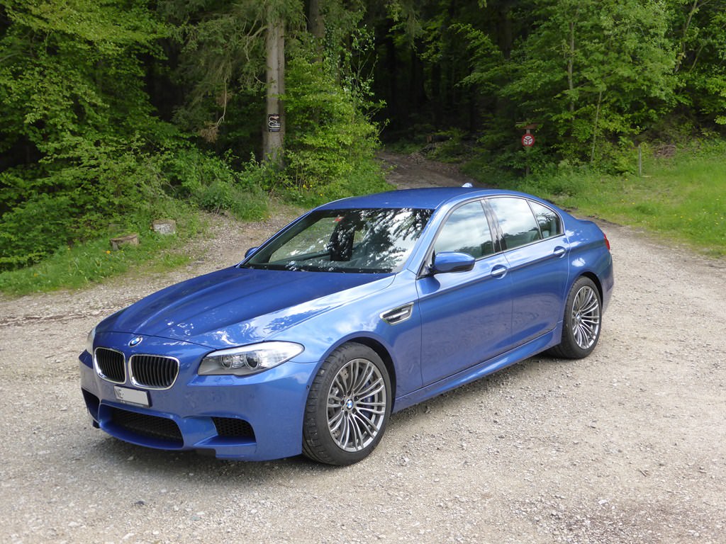 bmw-m5-f10-p1000973-copier-big.jpg