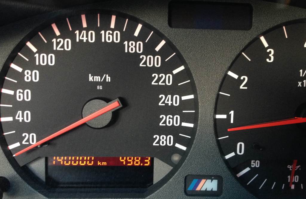 e36-individual-cabriolet-m3-140000-big.j