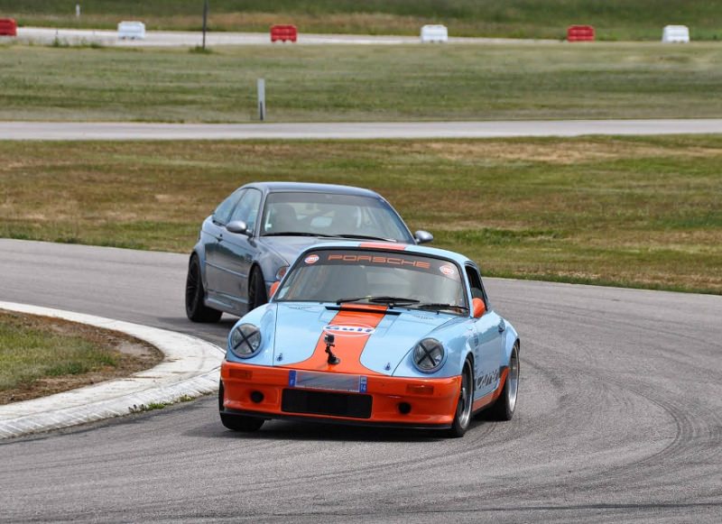 346413porscheAttack.jpg