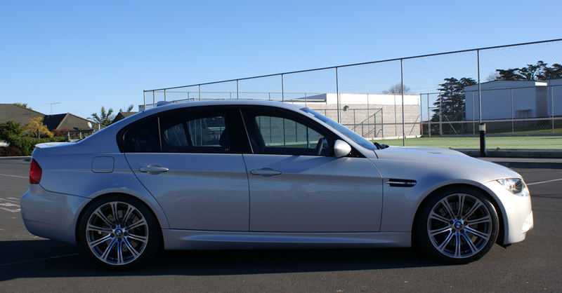 img-239007-1-berlinem3e90.jpg