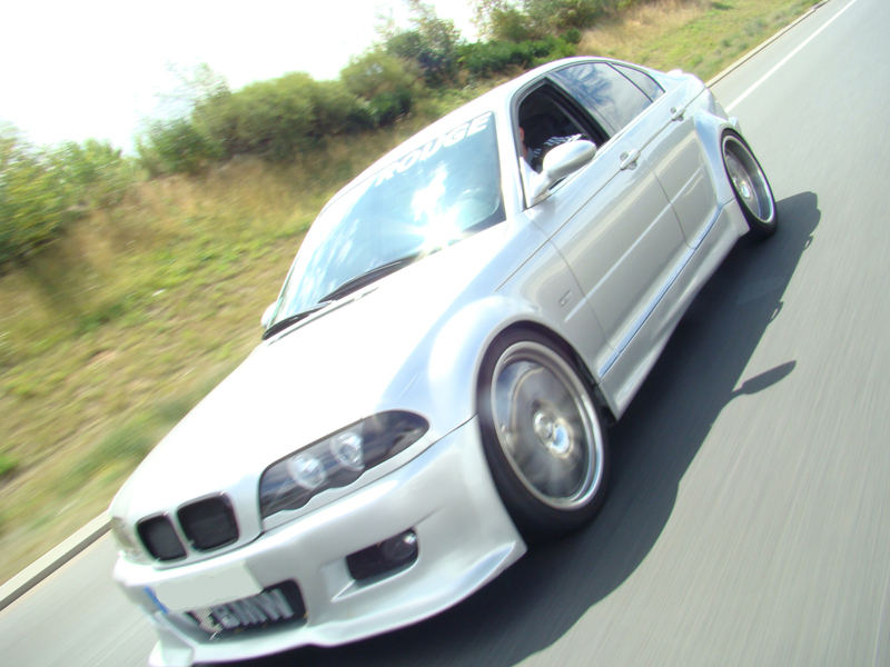 img-242601-3-grimimobile4.jpg