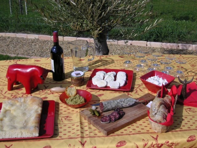 img-243464-3-petitdejeuner-grd-qbelg.jpg