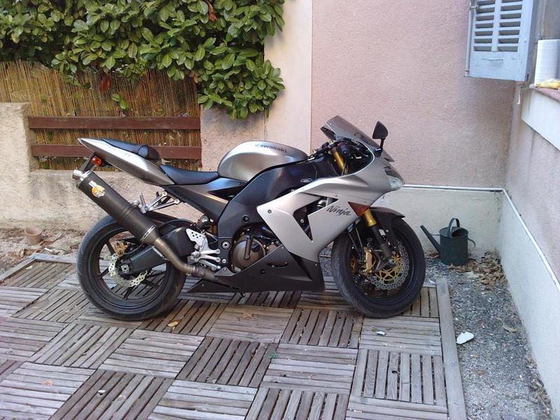 img-247702-3-zx10r.jpg