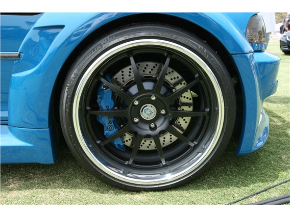 img-255989-1-hpf_turbo_widebody_blue_m3_e46_5-568-426.jpg