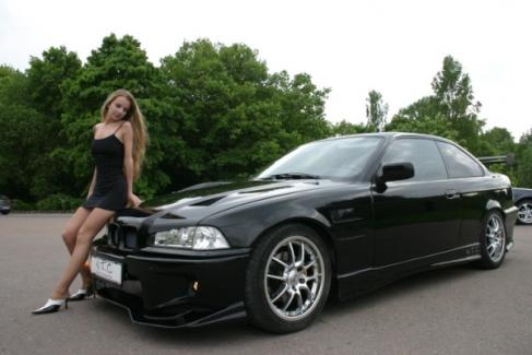 img-270590-5-BMW-model-104.jpg