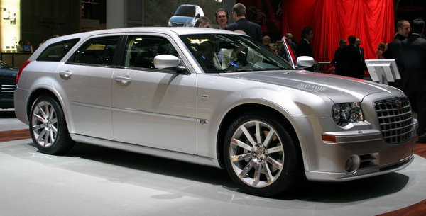img-300746-1-300C SRT8 1.jpg