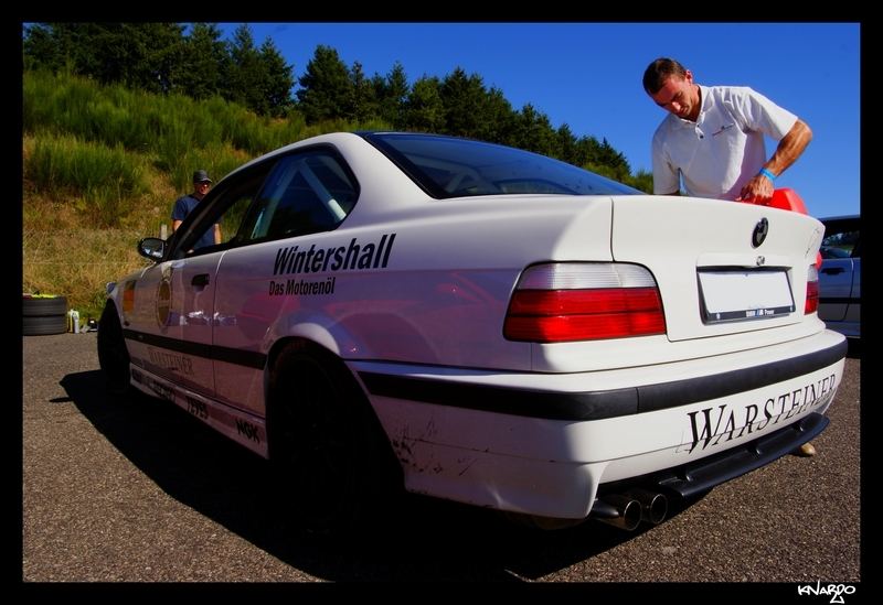 img-305984-10-refuelred.jpg