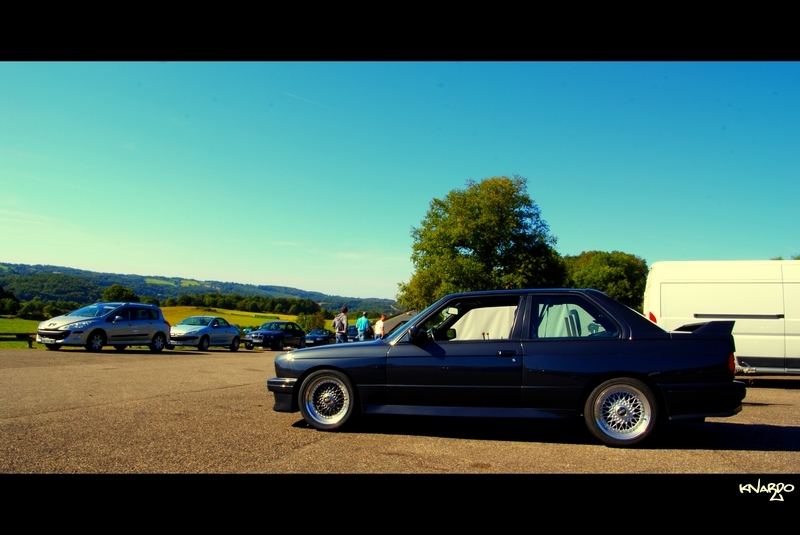 img-305984-6-m3e30red.jpg
