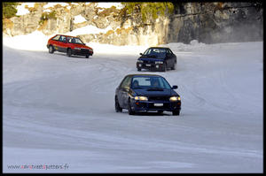 img-318820-2-th_14635_pole_passion_flaine_04_122_41lo.jpg