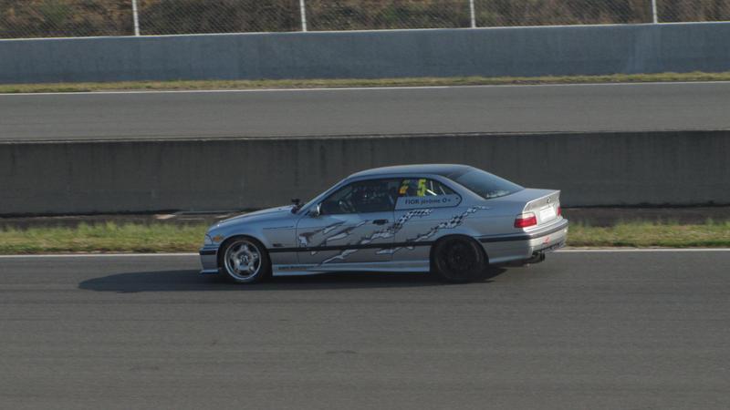 img-326591-17-img2227w.jpg