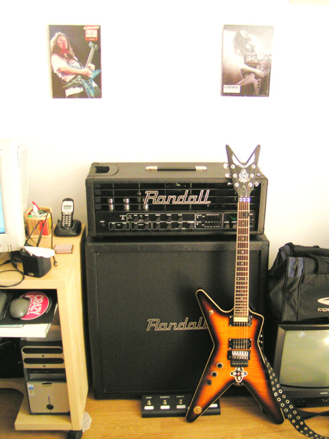 img-334043-4-pict0002q.jpg