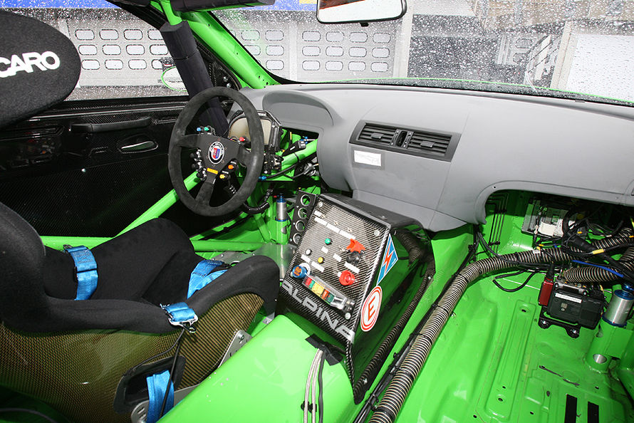 img-354311-6-979636BMWAlpinaB6GT3c890x594ffffffC6c3c7b65284269.jpg