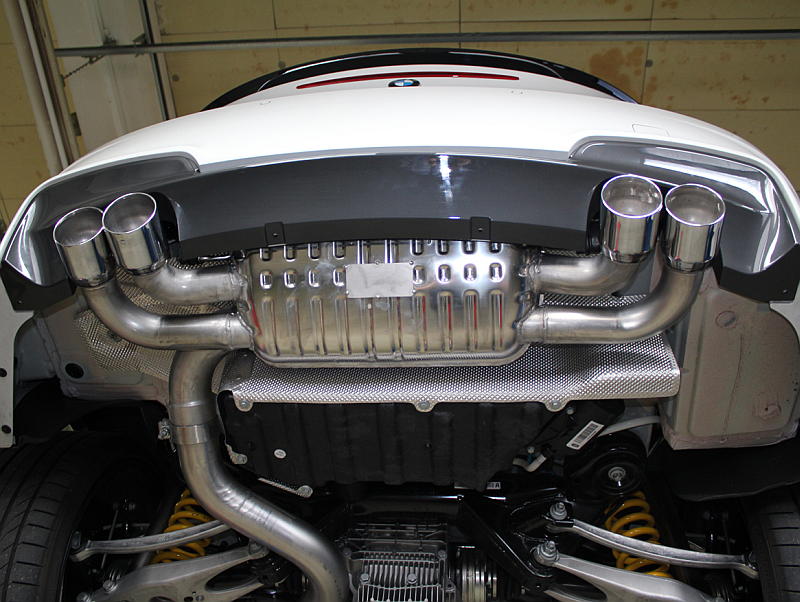 img-359856-2-BMW_1M_3_Web.jpg