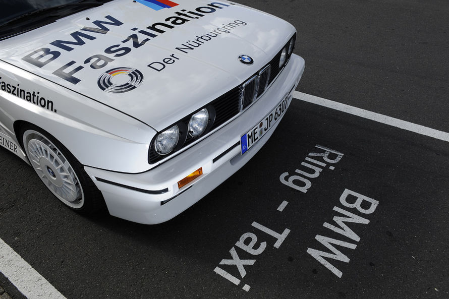 img-365480-1-460823BMWM3E30RingTaxiBaujahr1987fotoshowImage7867cc1f272611.jpg