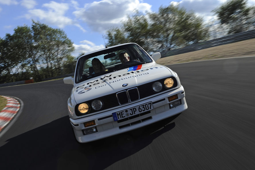 img-365480-4-800038BMWM3E30RingTaxiBaujahr1987fotoshowImagee21d847b272609.jpg