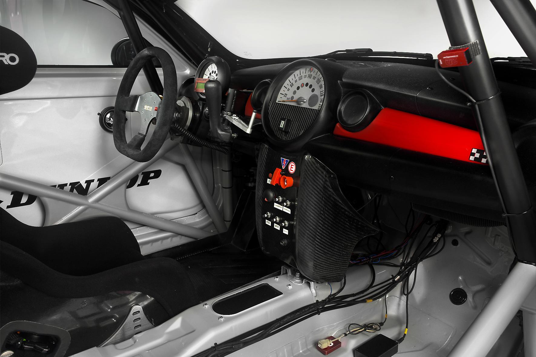 img-367413-6-Mini-Coupe-Race-Interior-.jpg