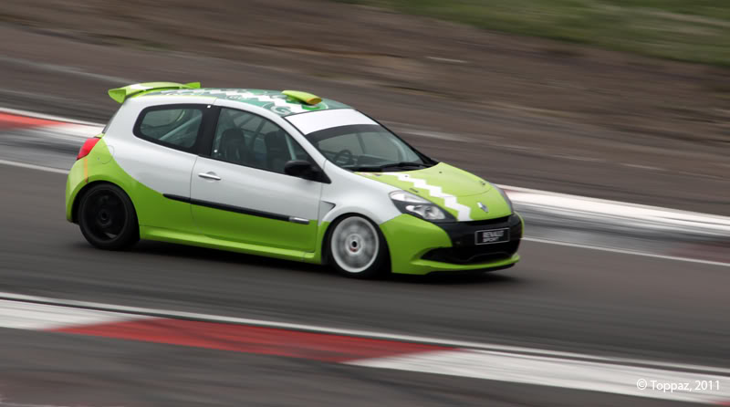 img-370781-13-Dijon-25-08-2011-Clio-3.jpg