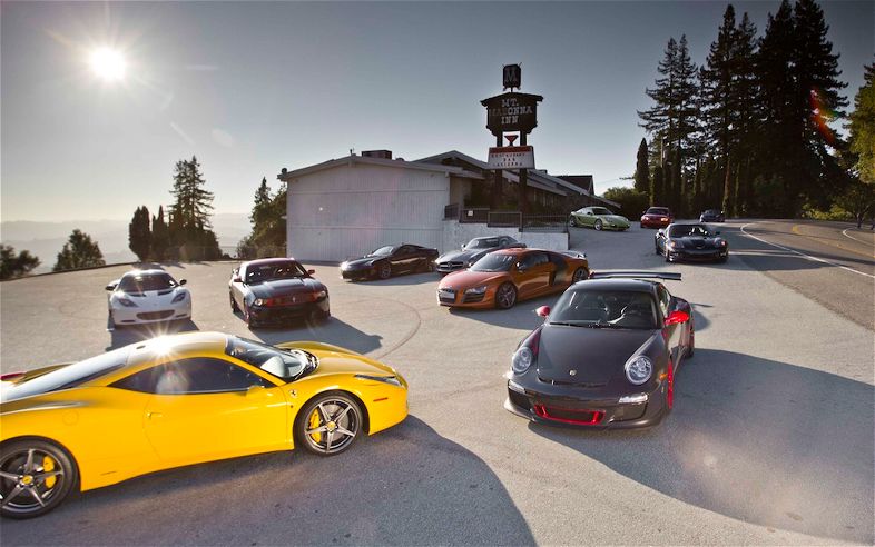 img-372547-3-2011-motor-trend-best-drivers-car-group-photo-behind-the-scenes-at-the-inn.jpg