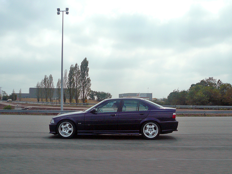 img-372601-2-m3b02.jpg