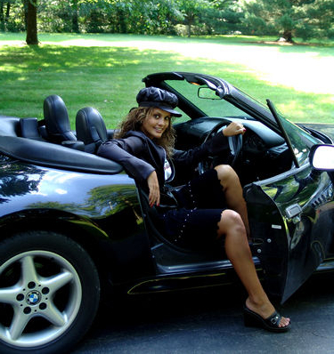 img-381347-16-bmw-sexy-girl.jpg