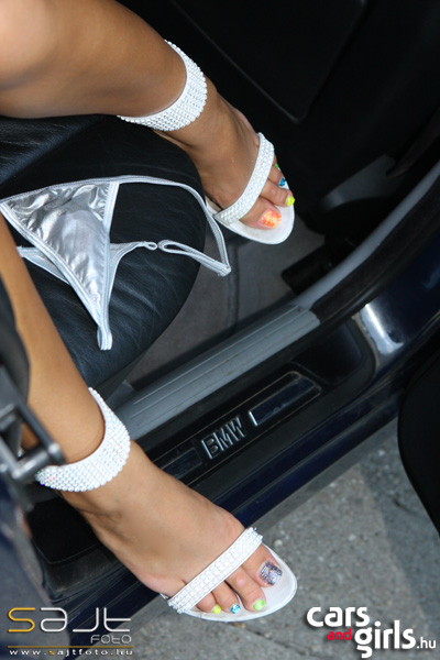 img-382141-5-CarsAndGirls_baloghzsani_5.jpg