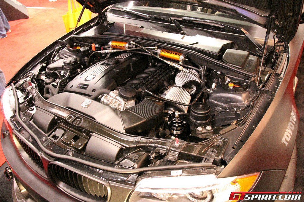 img-387072-2-sema_2011_revozport_1M_raze_p450_018.jpg