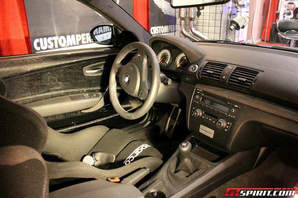 img-387072-3-sema_2011_revozport_1M_raze_p450_008.jpg