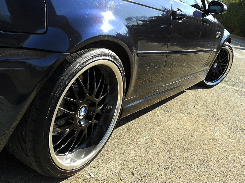 img-404291-33-z10.jpg
