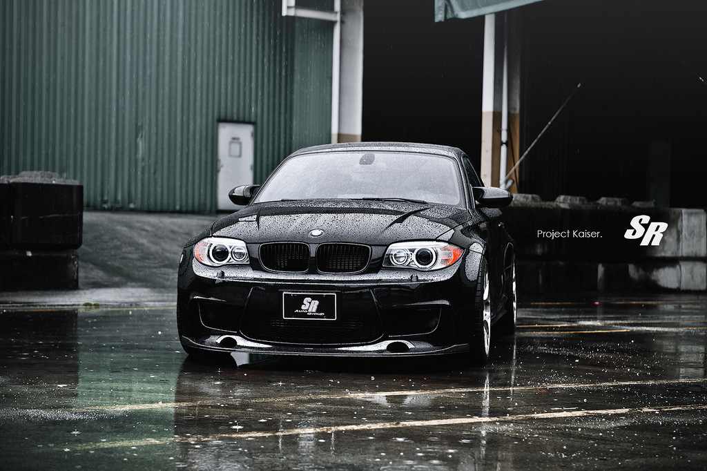 img-422189-2-S0-BMW-Serie-1-M-SR-Auto-Group-Noir-c-est-noir-256758.jpg