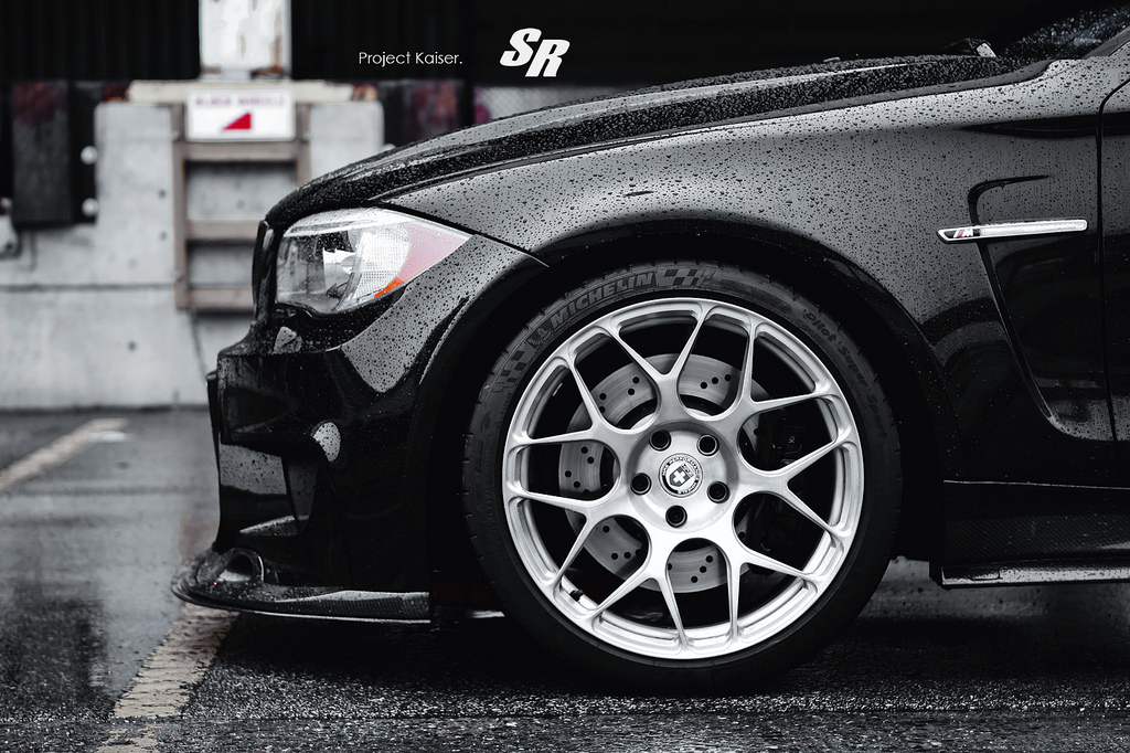 img-422189-4-S0-BMW-Serie-1-M-SR-Auto-Group-Noir-c-est-noir-256760.jpg