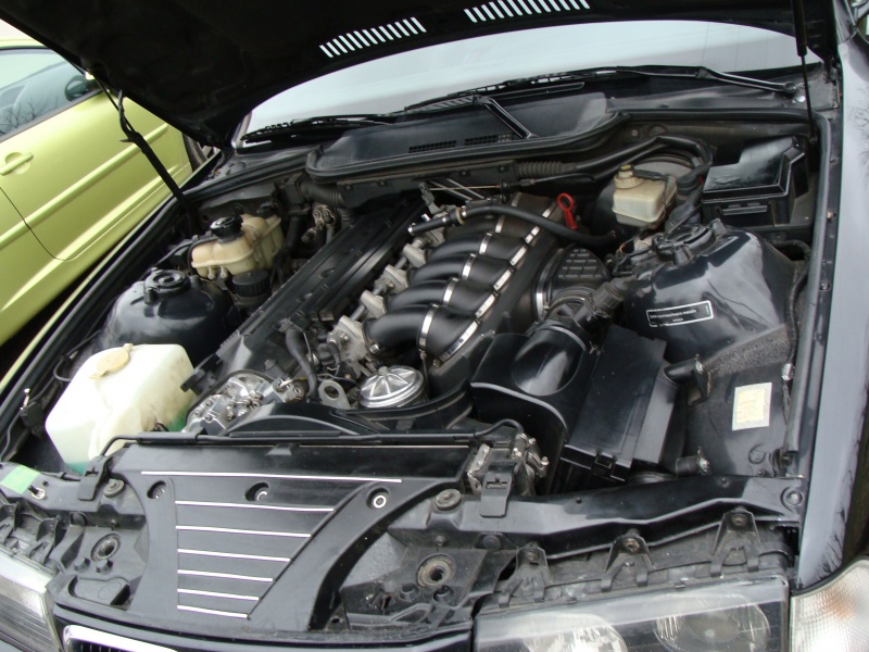 img-439848-2-439062M332l015.jpg