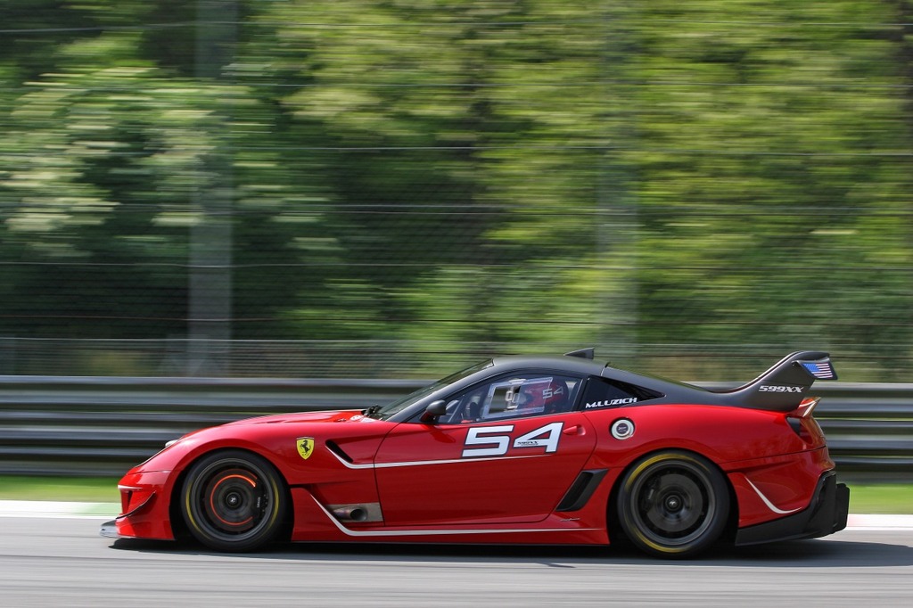 img-440573-5-ferrarixxprogrammamonza.jpg