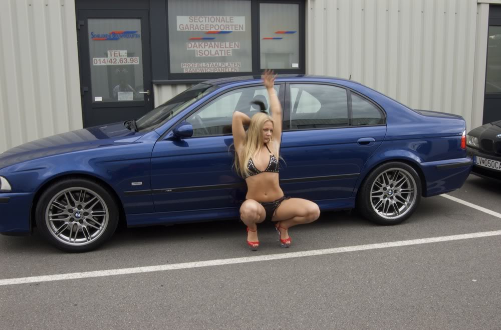 img-494799-1-e39girl.jpg