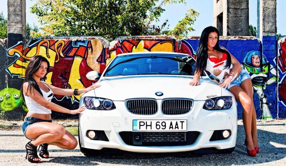 img-494994-24-cars-girls-45-big.jpg