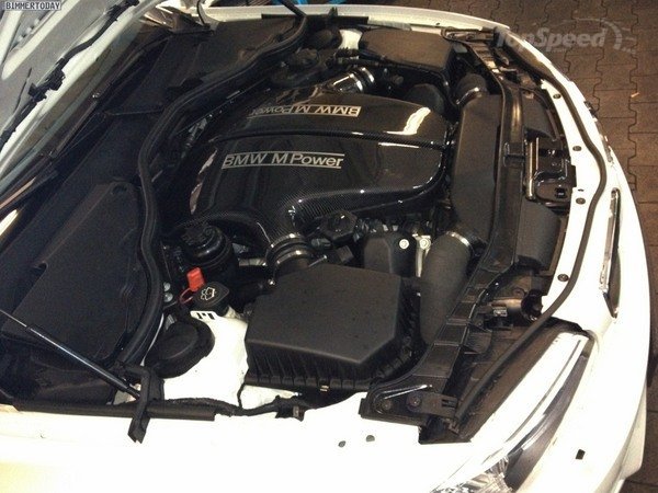 bmw-1m-coupe-by-tj-f-9_600x0w.jpg
