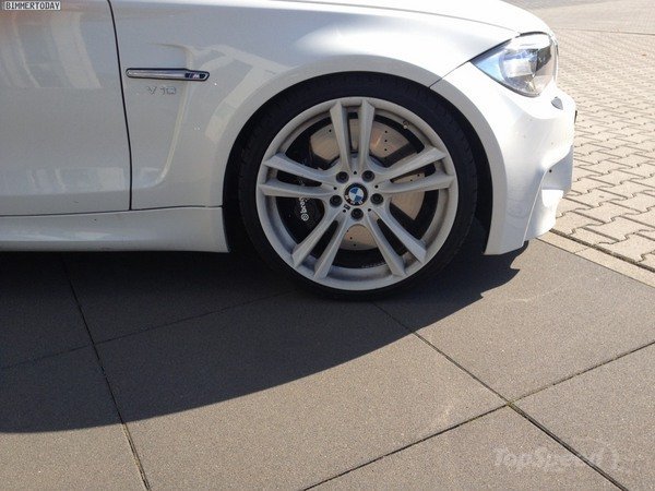bmw-1m-coupe-by-tj-f-5_600x0w.jpg