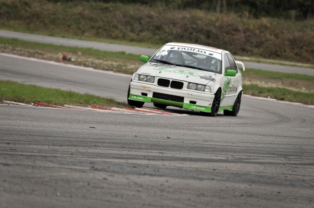 img-523525-1-DSC_14794R_zps765a4dae.jpg