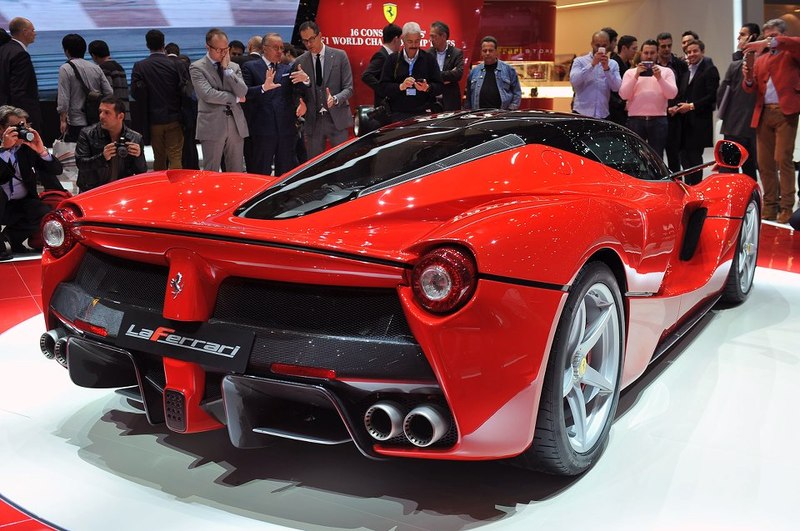 laferrari2.jpg