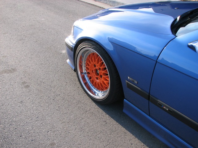 bmw-21-3647894.jpg