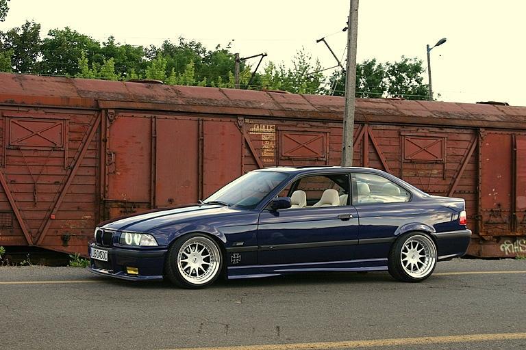 bmw-29-3660b44.jpg