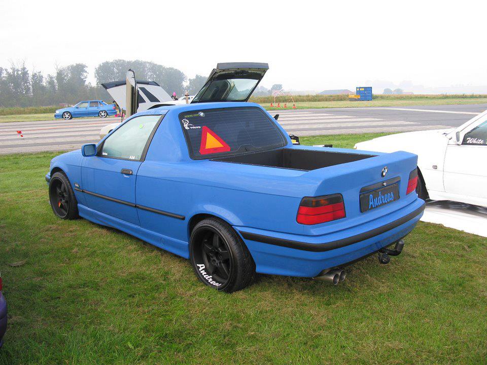 bmw-32-3660b71.jpg