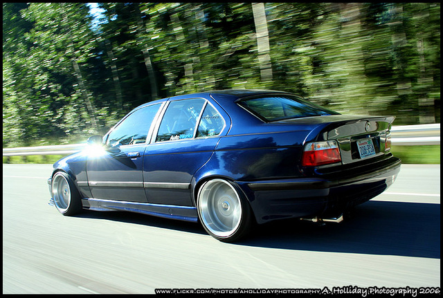 122dimv-3693797.jpg