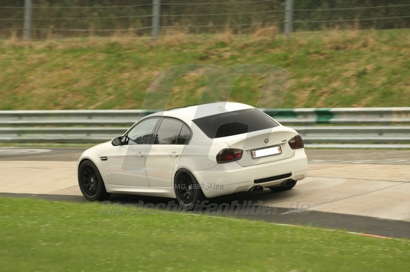img4990j.jpg