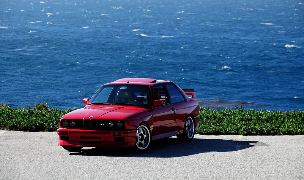e30M3bythewater.jpg