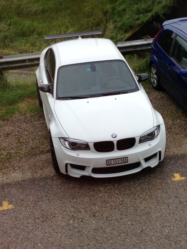 622686141M.jpg
