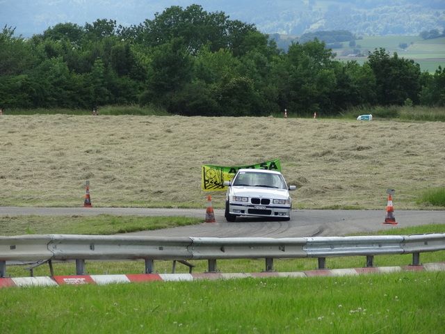 j031.jpg