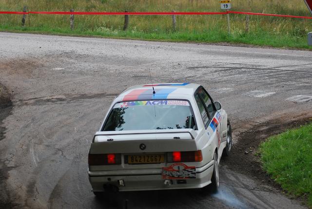 E91uG9l.jpg